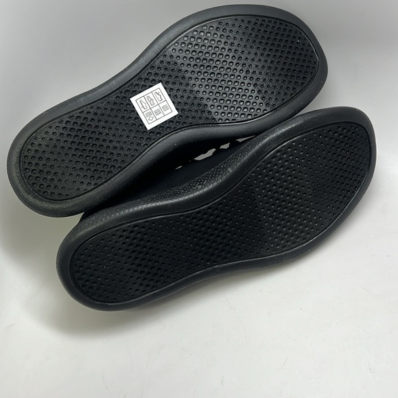 Skechers Women’s Bobs Skipper Tide Pool Sneaker Size 6.5 Black - Picture 6 of 8